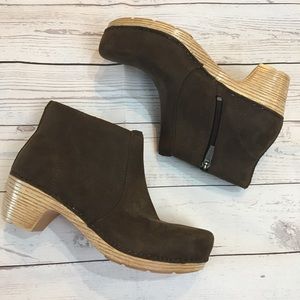 DANSKO Brown Leather Ankle Boots Chunky Heel